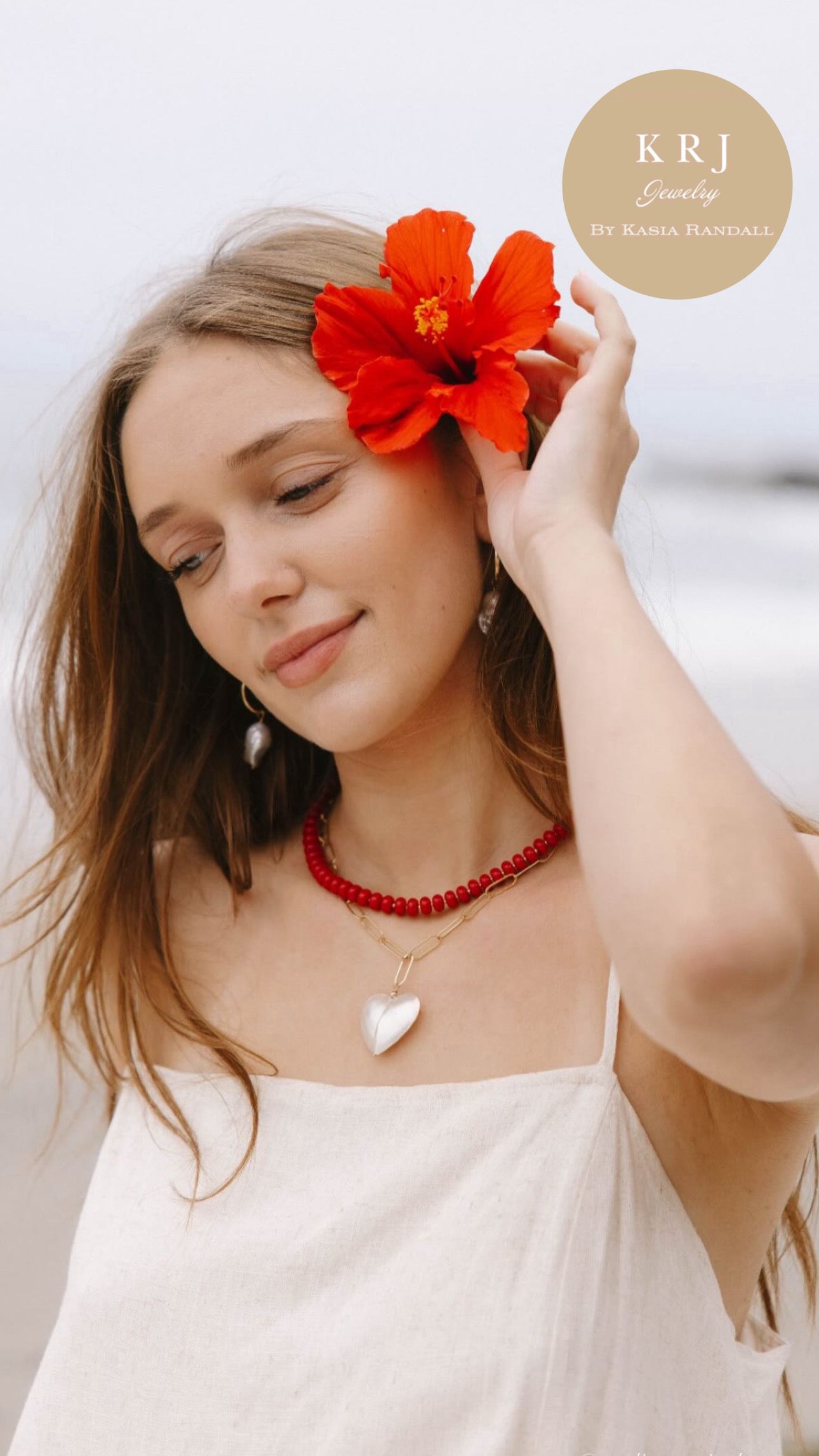 Luxe Puffy Heart Seashell Necklace