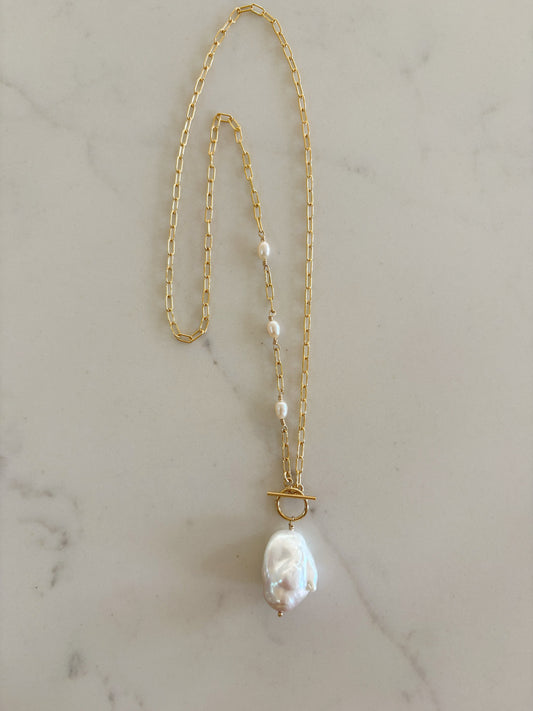 KR Luxe Pearl Toggle