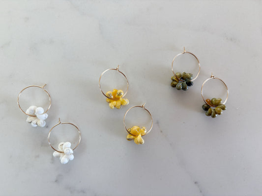 Daisy Shell Mini Hoops