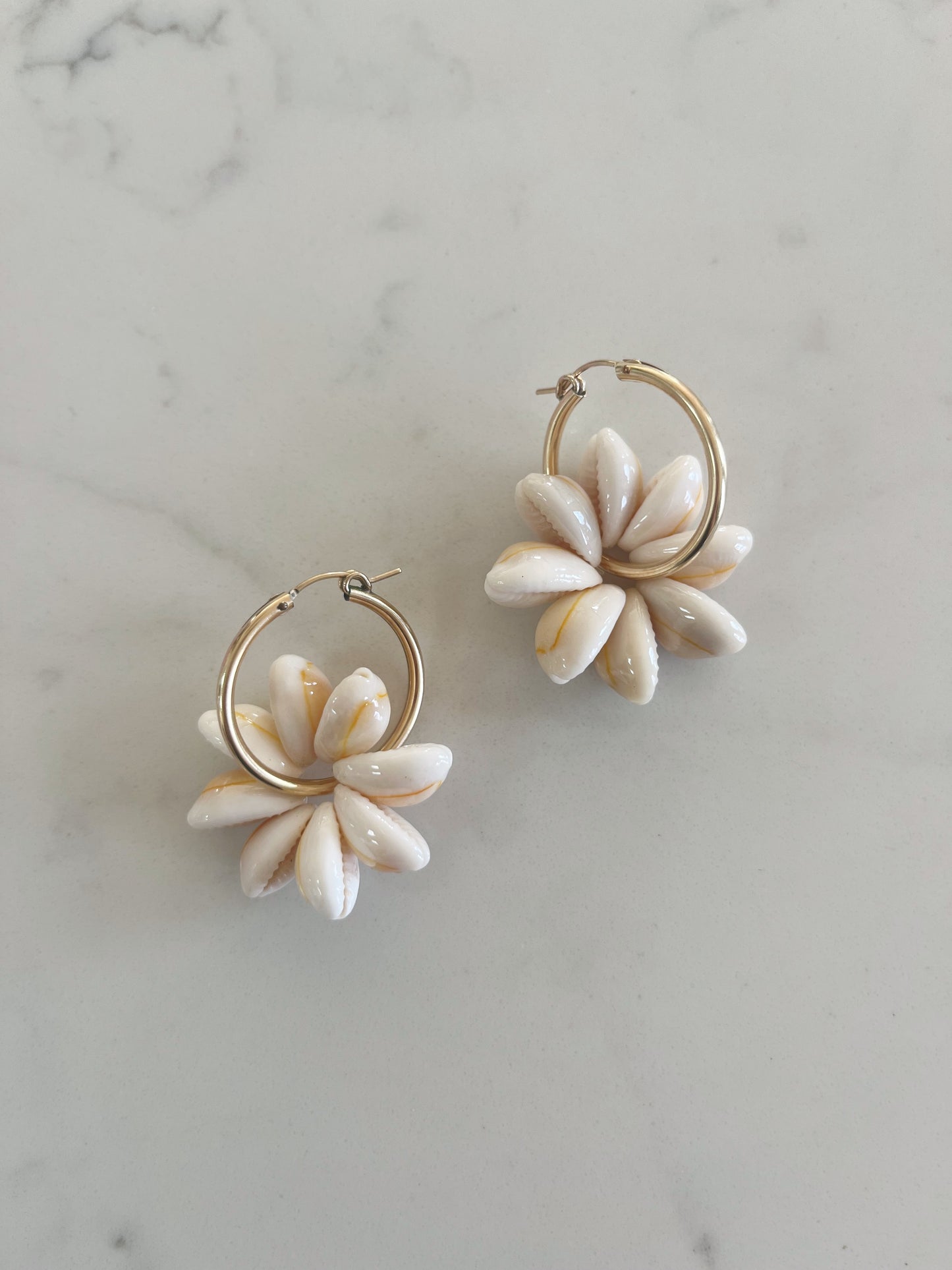 Daisy Shell Hoops