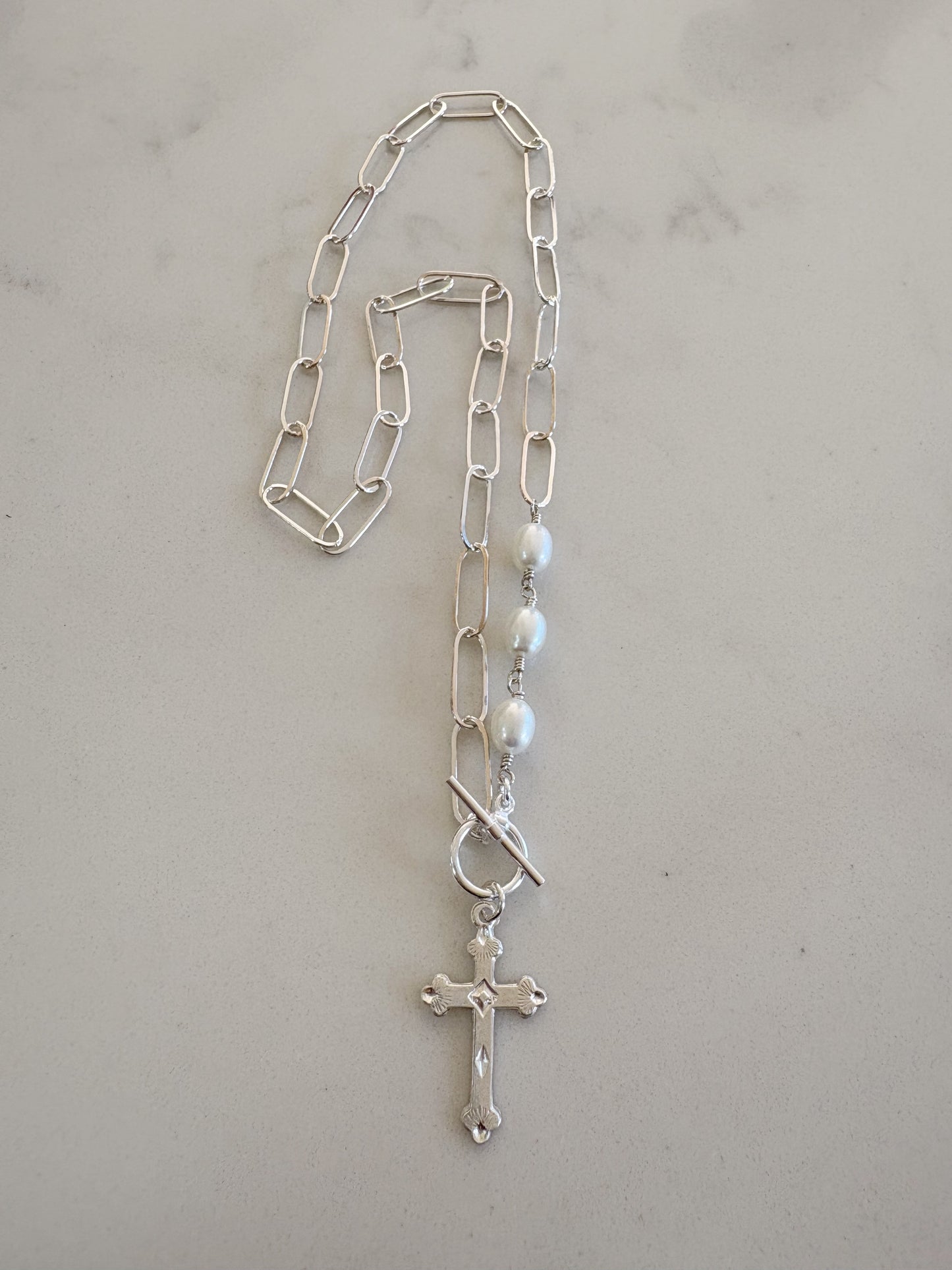 Vintage Cross Pearl Toggle