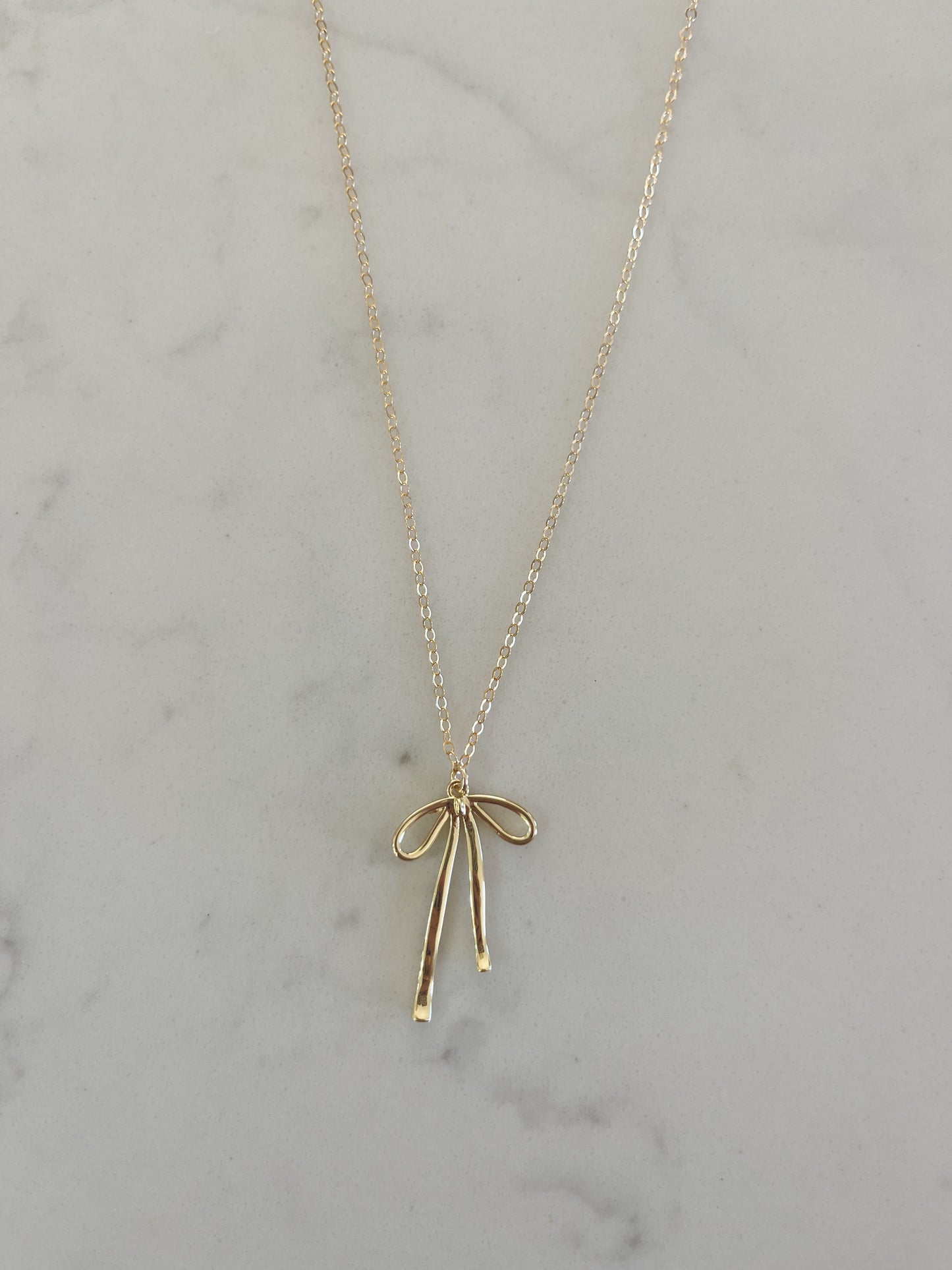 Ribbon Necklace