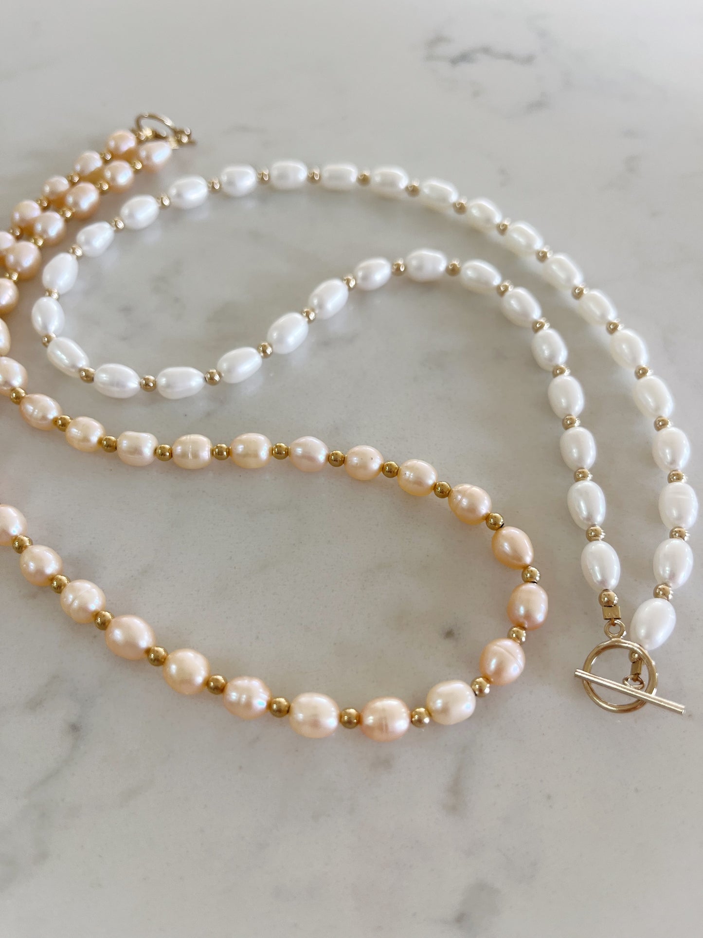 KR Luxe White Pearl Toggle