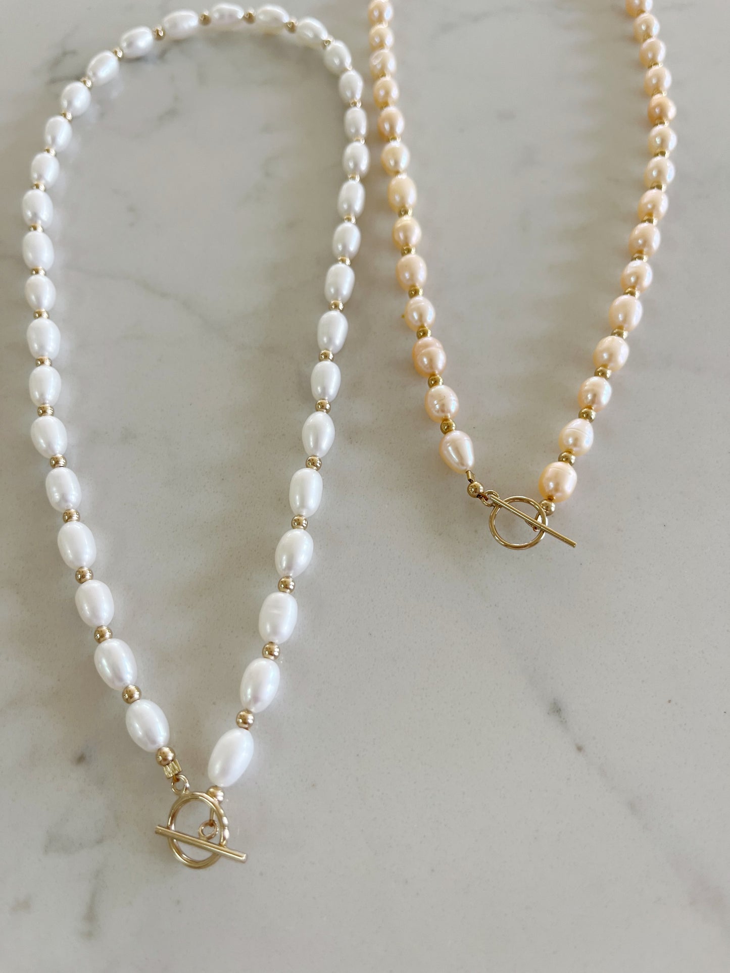 KR Luxe White Pearl Toggle