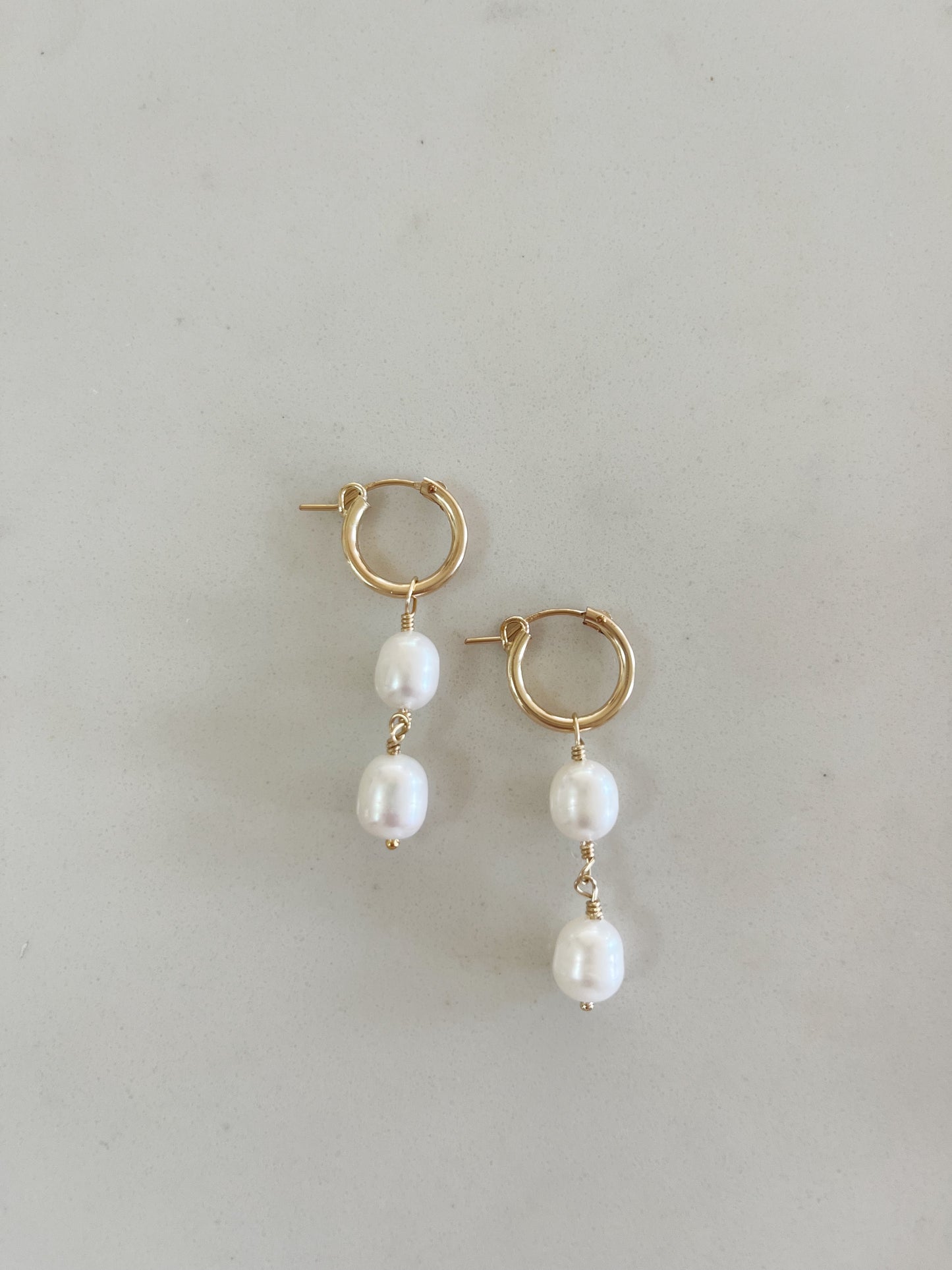 KR Double Huggie Pearls