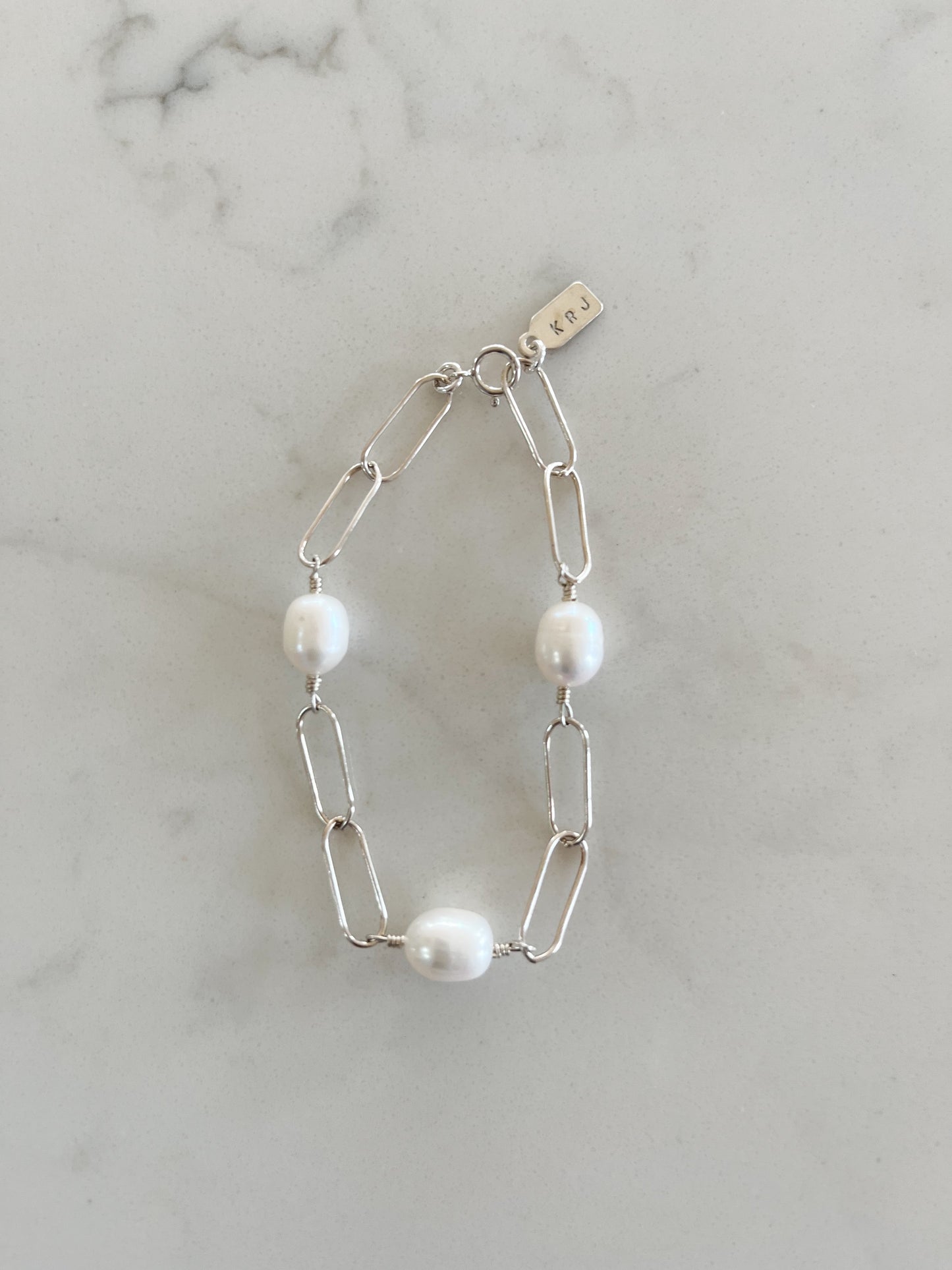 KR Paperclip Pearl Bracelet