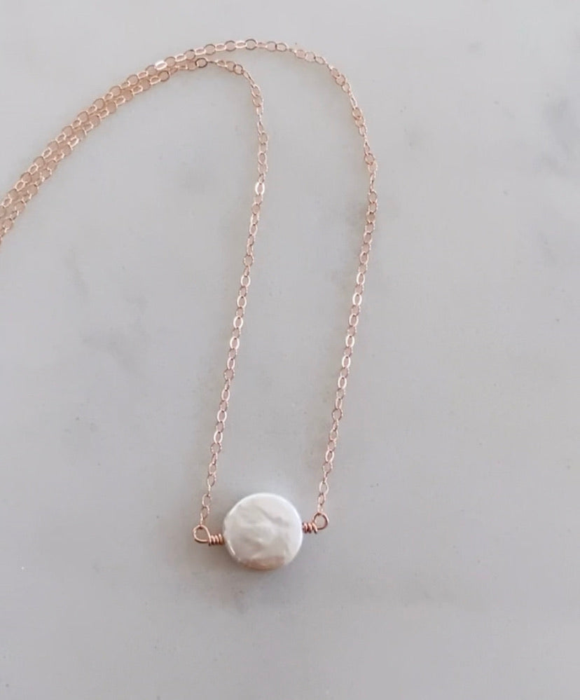 Simple White Pearl Necklace
