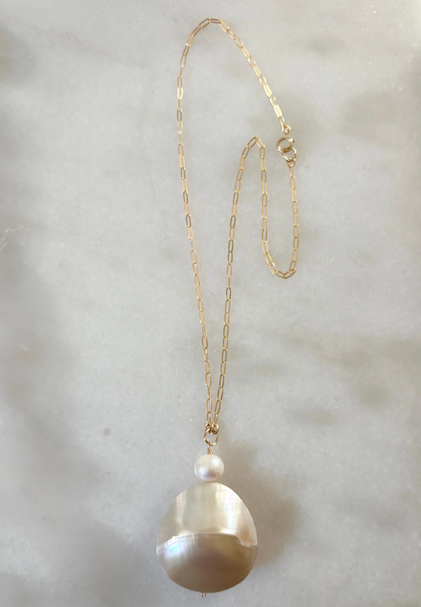 Puffy Coin Shell Necklace