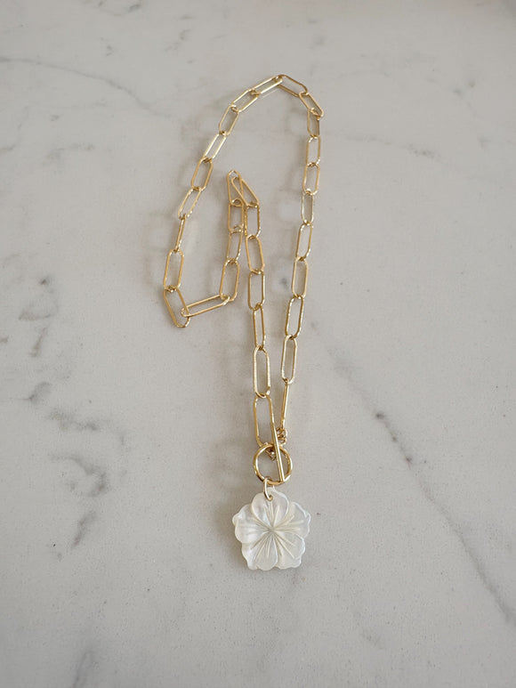 Shell Flower Paperclip Toggle