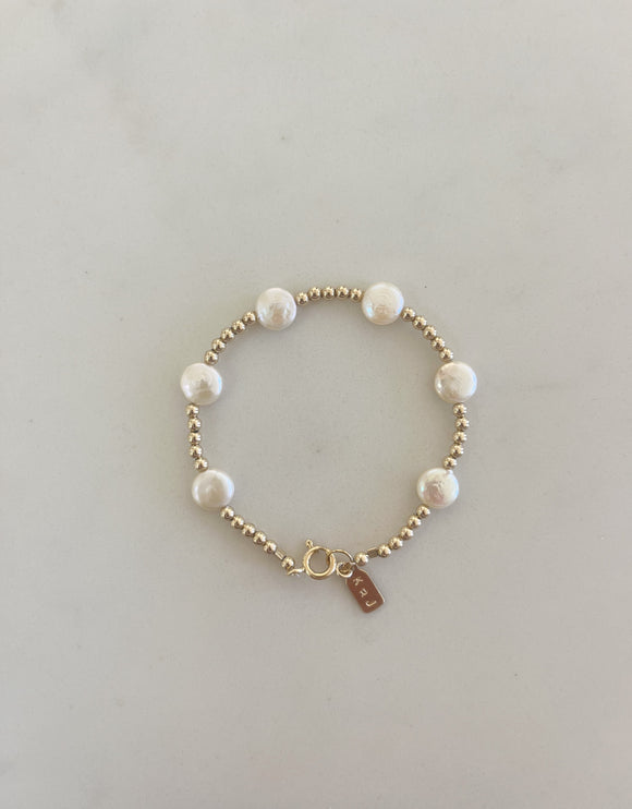 KR Luxe Coin Pearl Bracelet