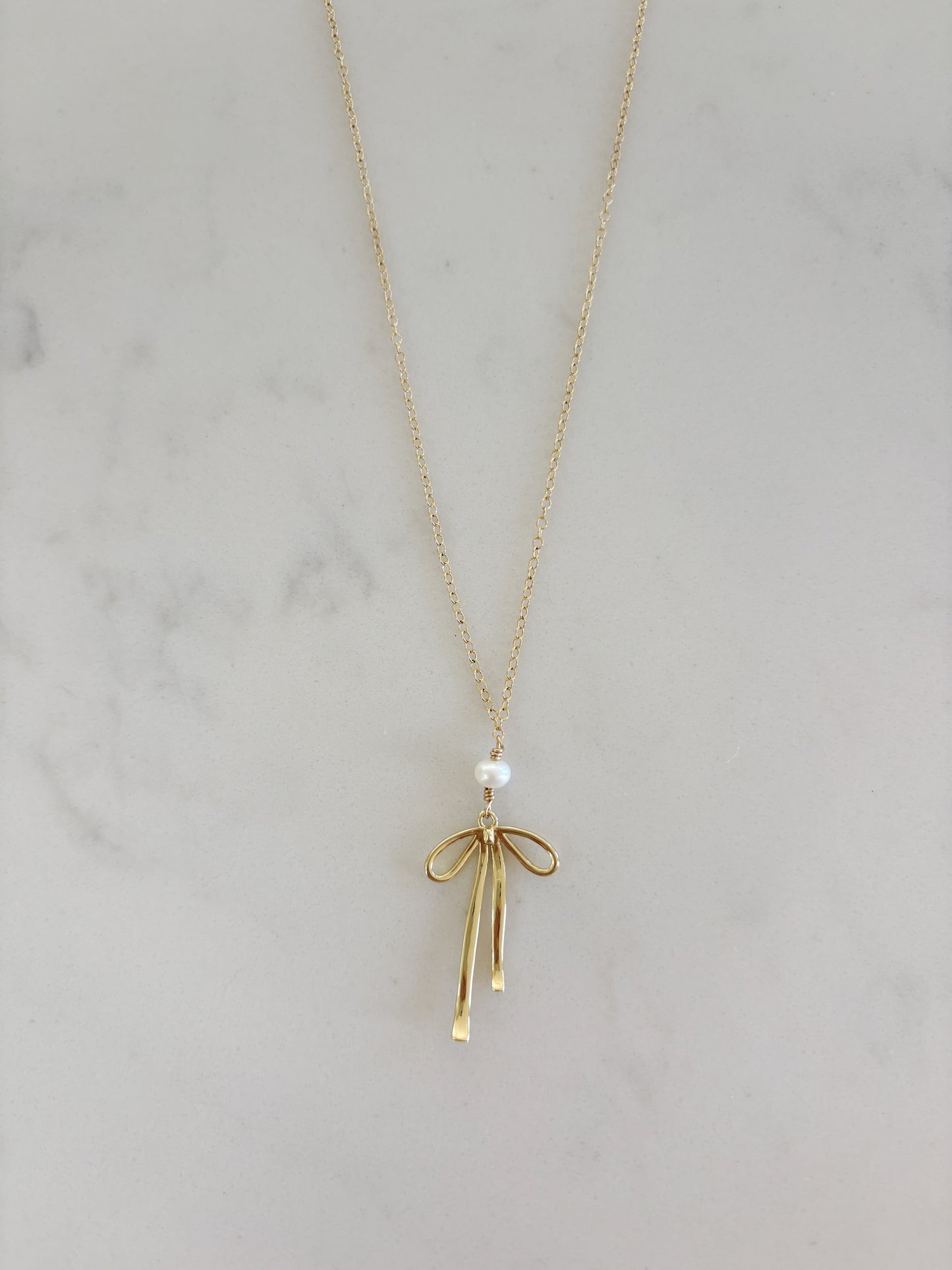 Pearl Ribbon Necklace