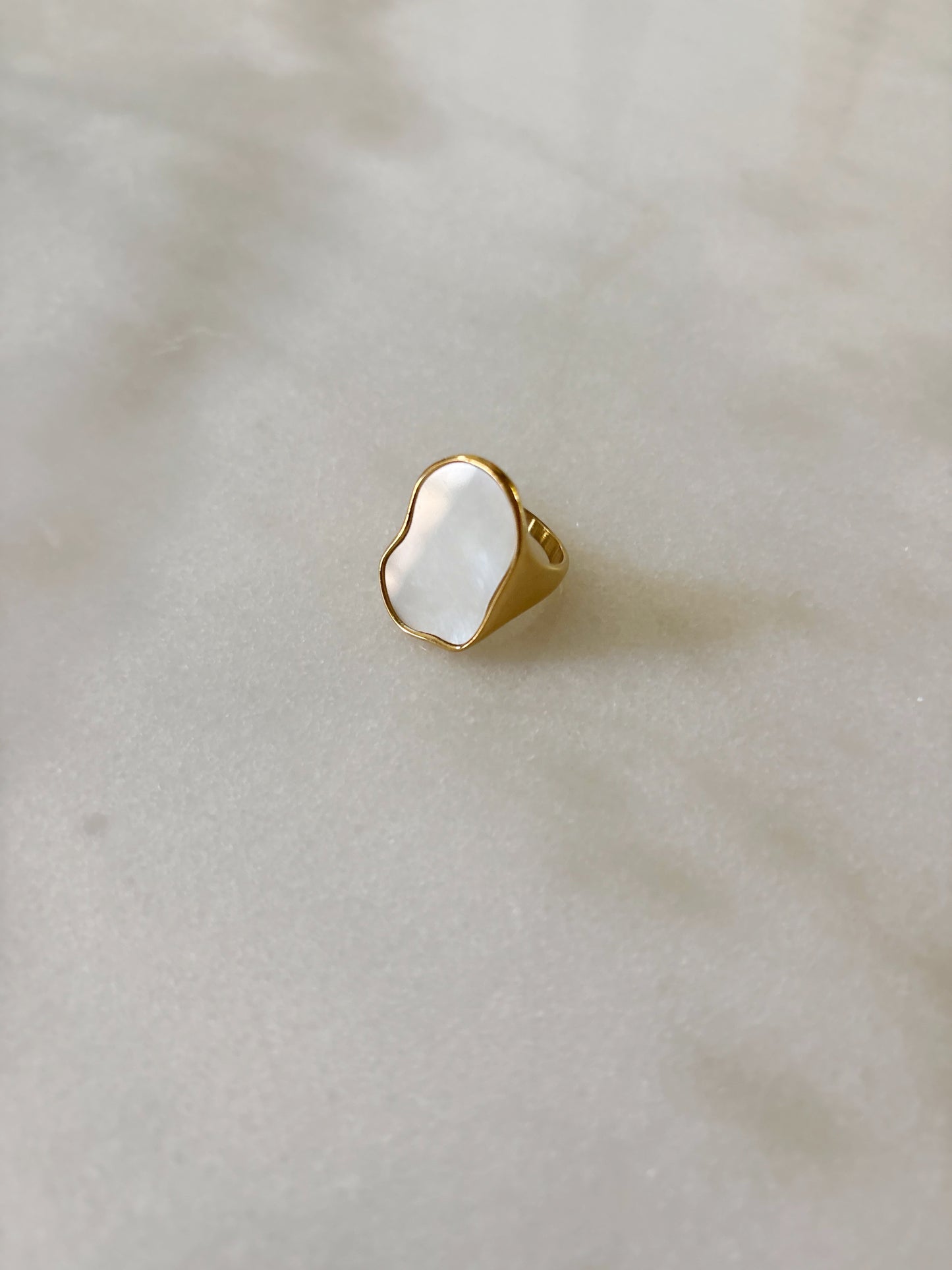 KR Luxe Pearl Ring