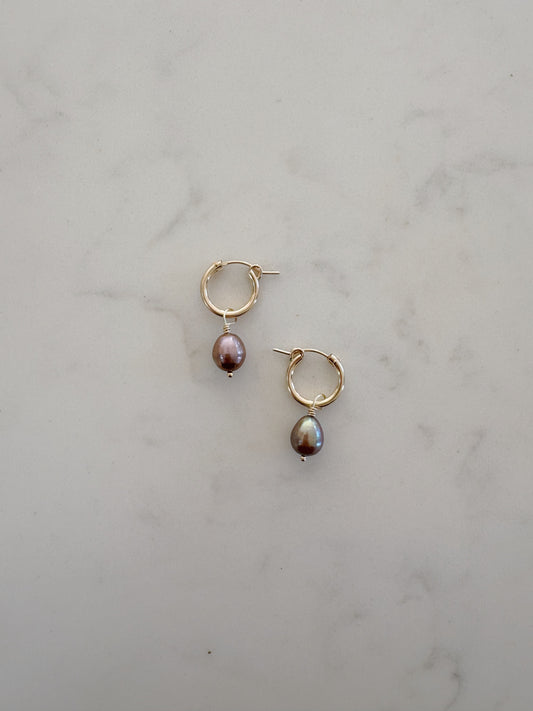 Cocoa Huggie Pearls