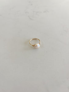 Small Coin Pearl Ring