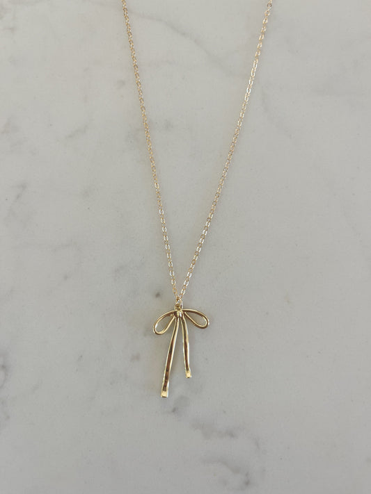 Ribbon Necklace