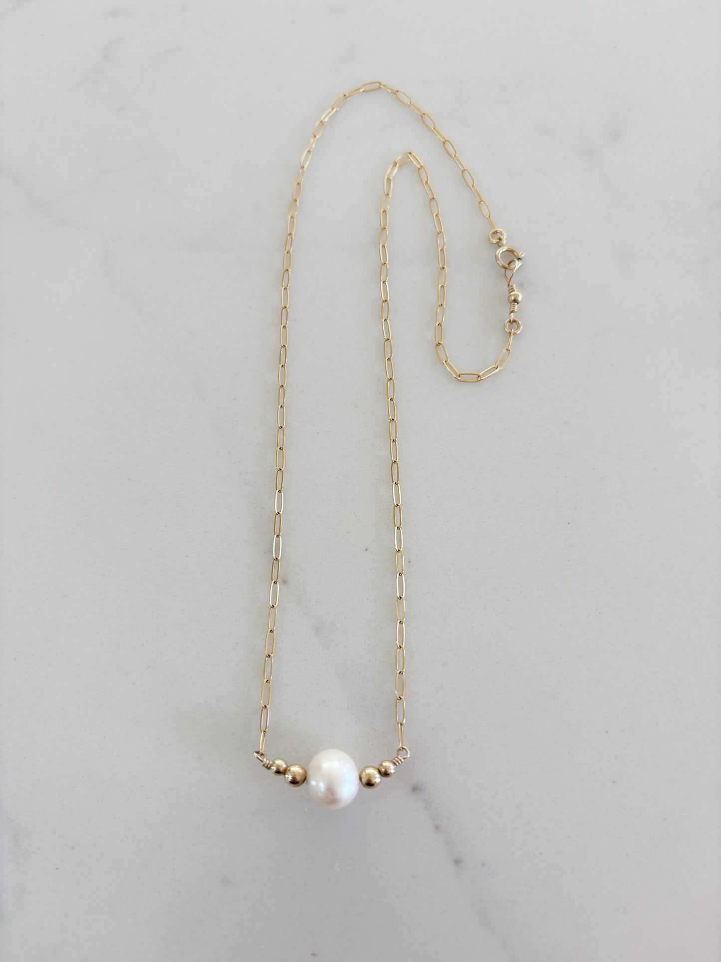 Luxe White Pearl Necklace