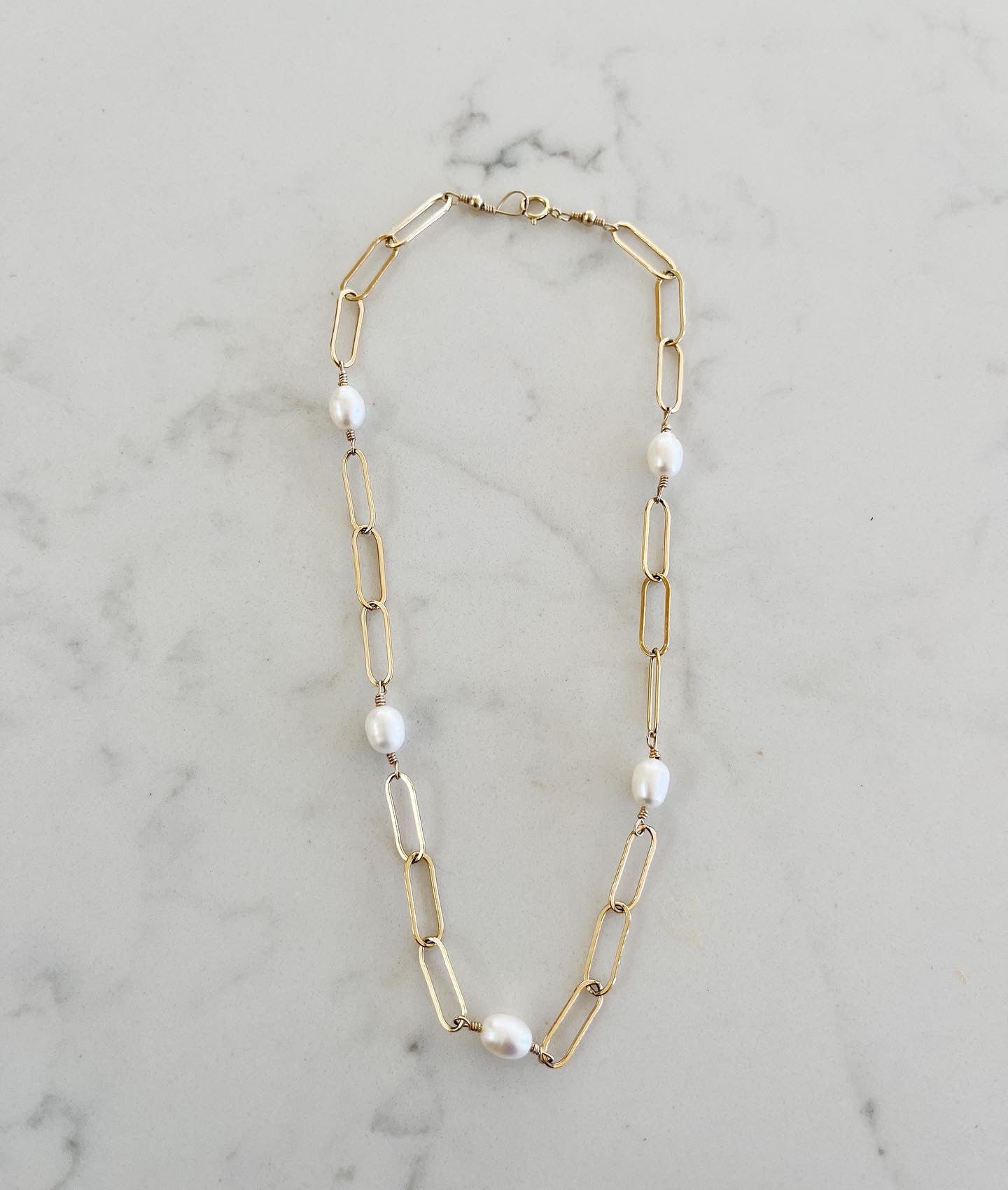 Chunky Paperclip Pearl Choker