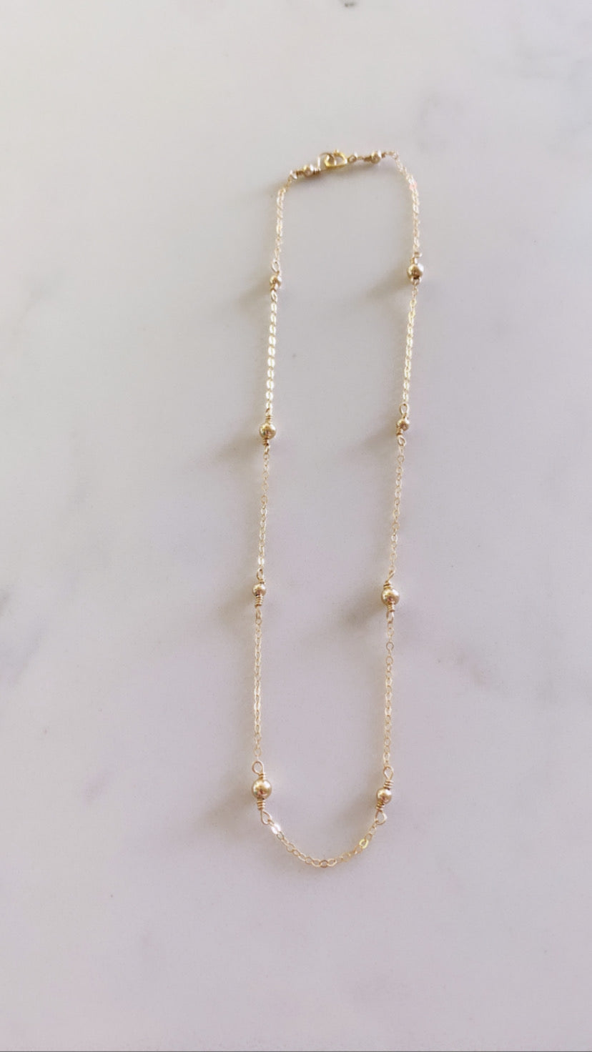 KR Ball Bead Choker